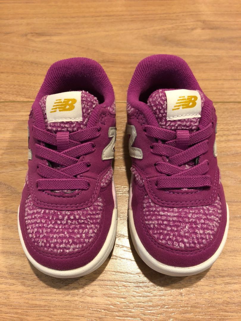 BNIB New Balance 300 Kids Pre-School 