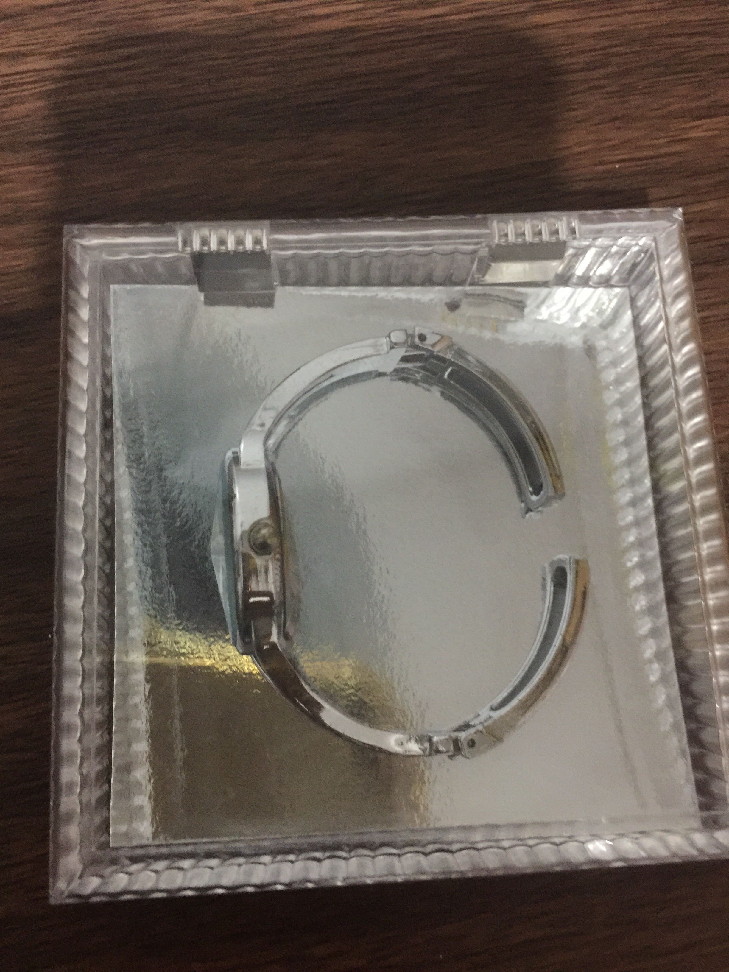 cansnow WATCH from singapore