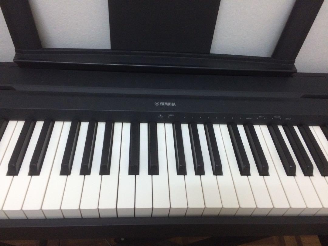 Digital Piano YAMAHA P35, Hobbies & Toys, Music & Media, Musical