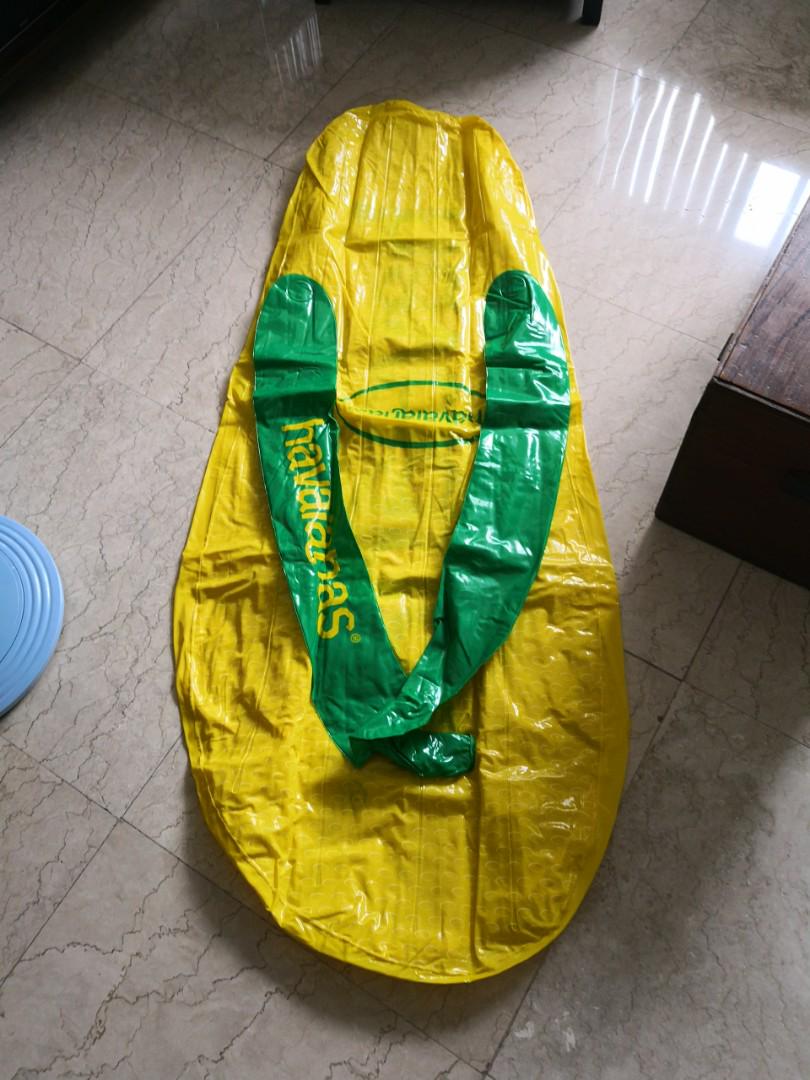 Havaianas pool float store