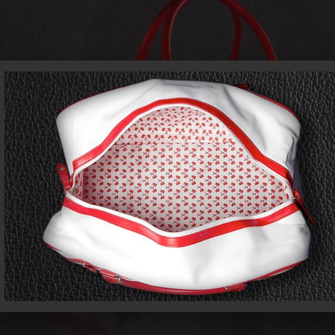 In n out retro duffle bag sales