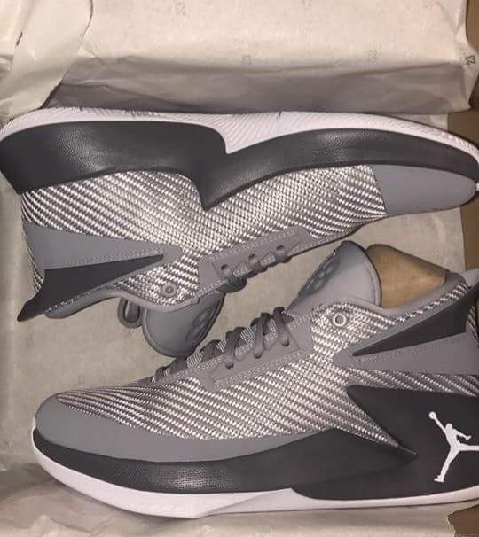 jordan fly lockdown grey