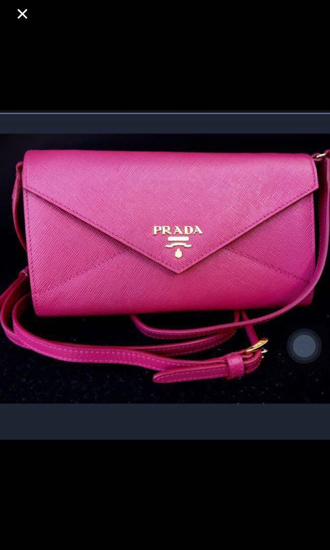 prada envelope wallet on chain