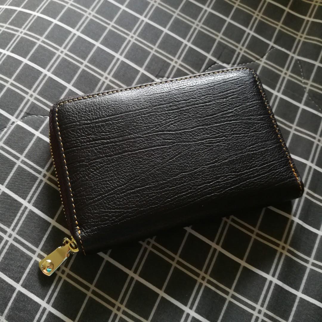 Riviera wallet price deals