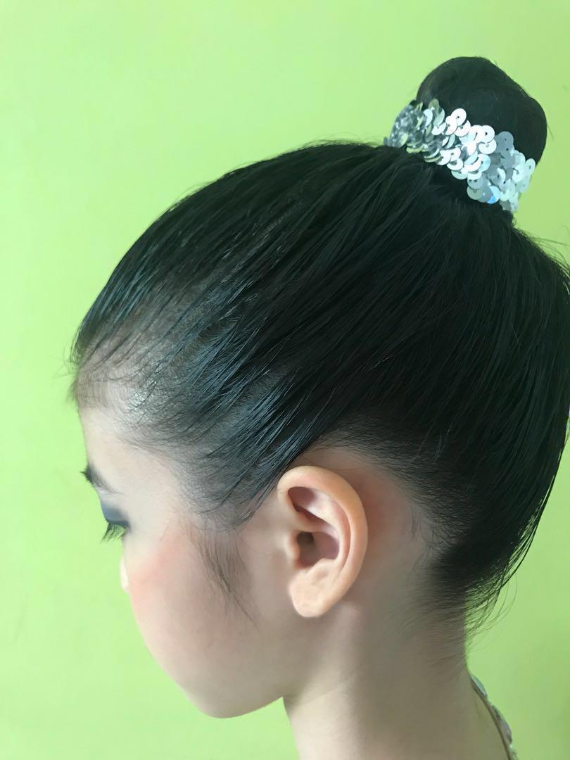 Buy Wholesale China Synthetic Hair Bun Straight Elastic Band Updo Hair  Pieces Chignon Hair Extension For Women & Hair Buns at USD 3.2 | Global  Sources