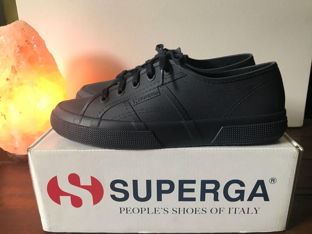 Superga best sale 2750 waterproof