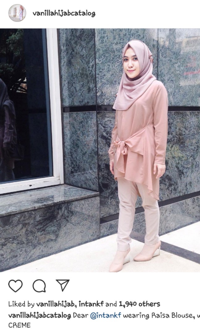 Sale Vanilla Hijab Raisa Blouse Sale Size M Womens Fashion