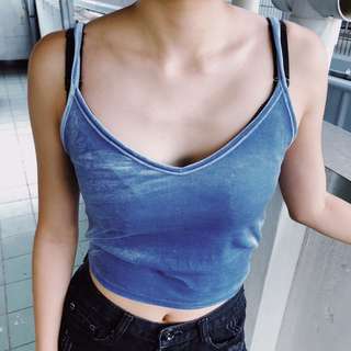粉蓝色亮面背心
