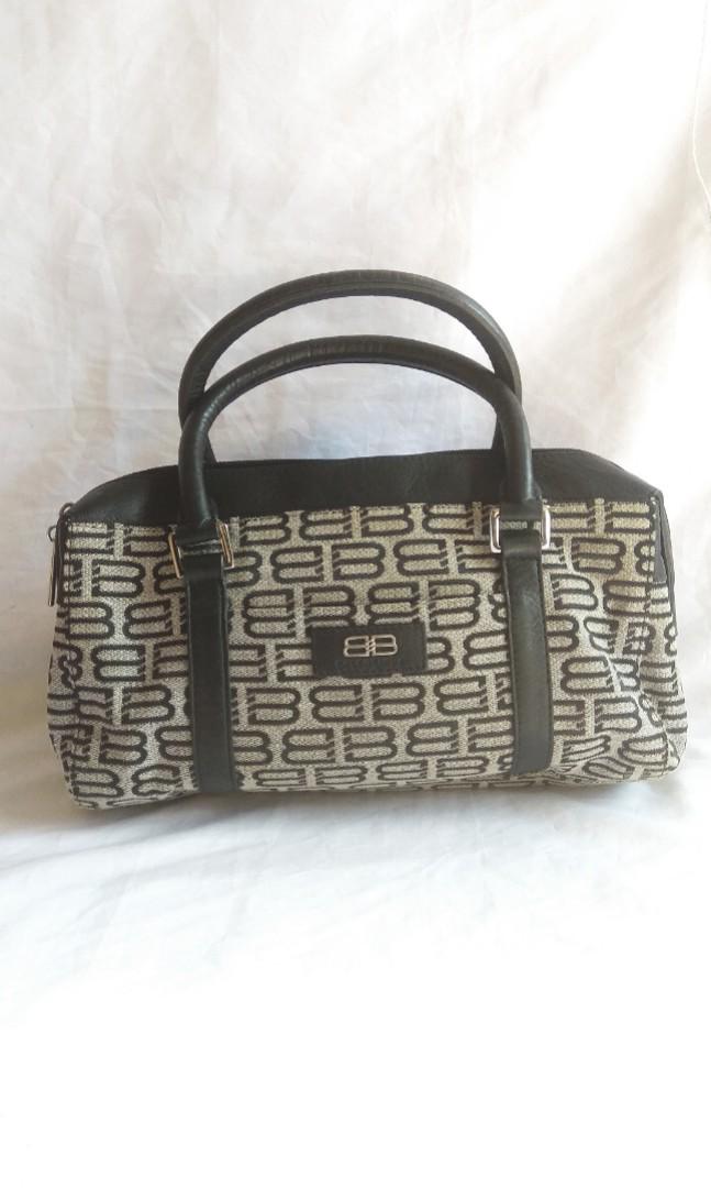 Balenciaga barrel shop bag