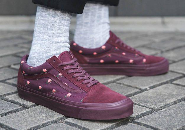 vans burgundy