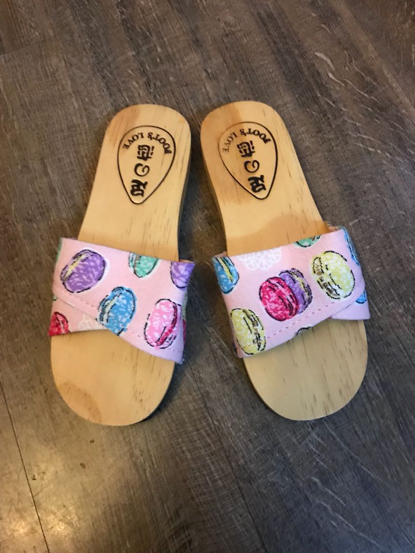 wooden clogs for kids