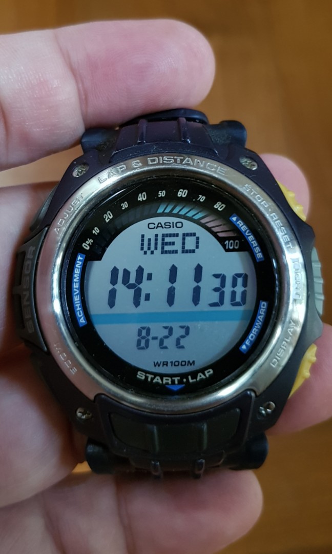 Casio Running Computer SGW200 Mobile Phones Gadgets Wearables