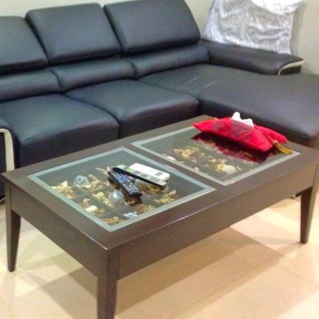 Coffee Table With Potpourri Decoration Under Glass Top Furniture