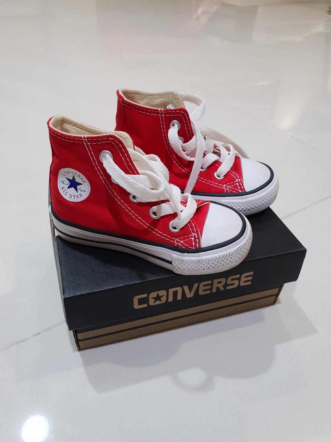 toddler size 5 converse shoes