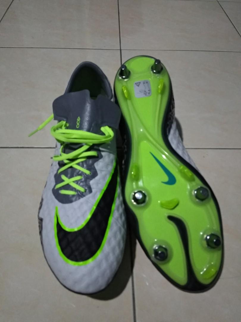 Kasut bola nike hypervenom deals