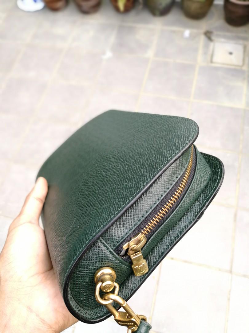LOUIS VUITTON Epicea Taiga Leather Pochette Baikal Clutch Bag. Price  RM2,580