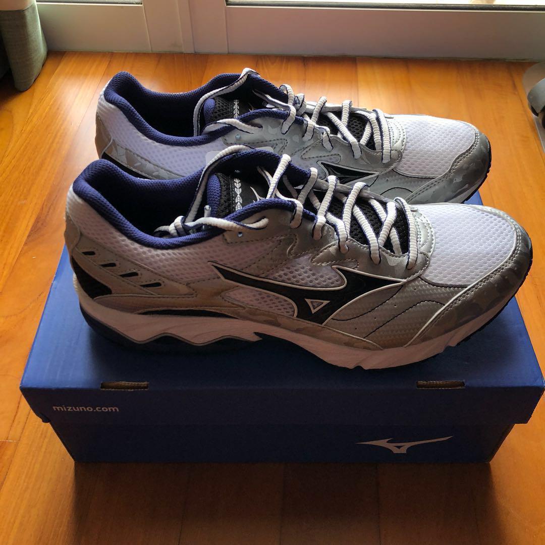 mizuno wave glory wide