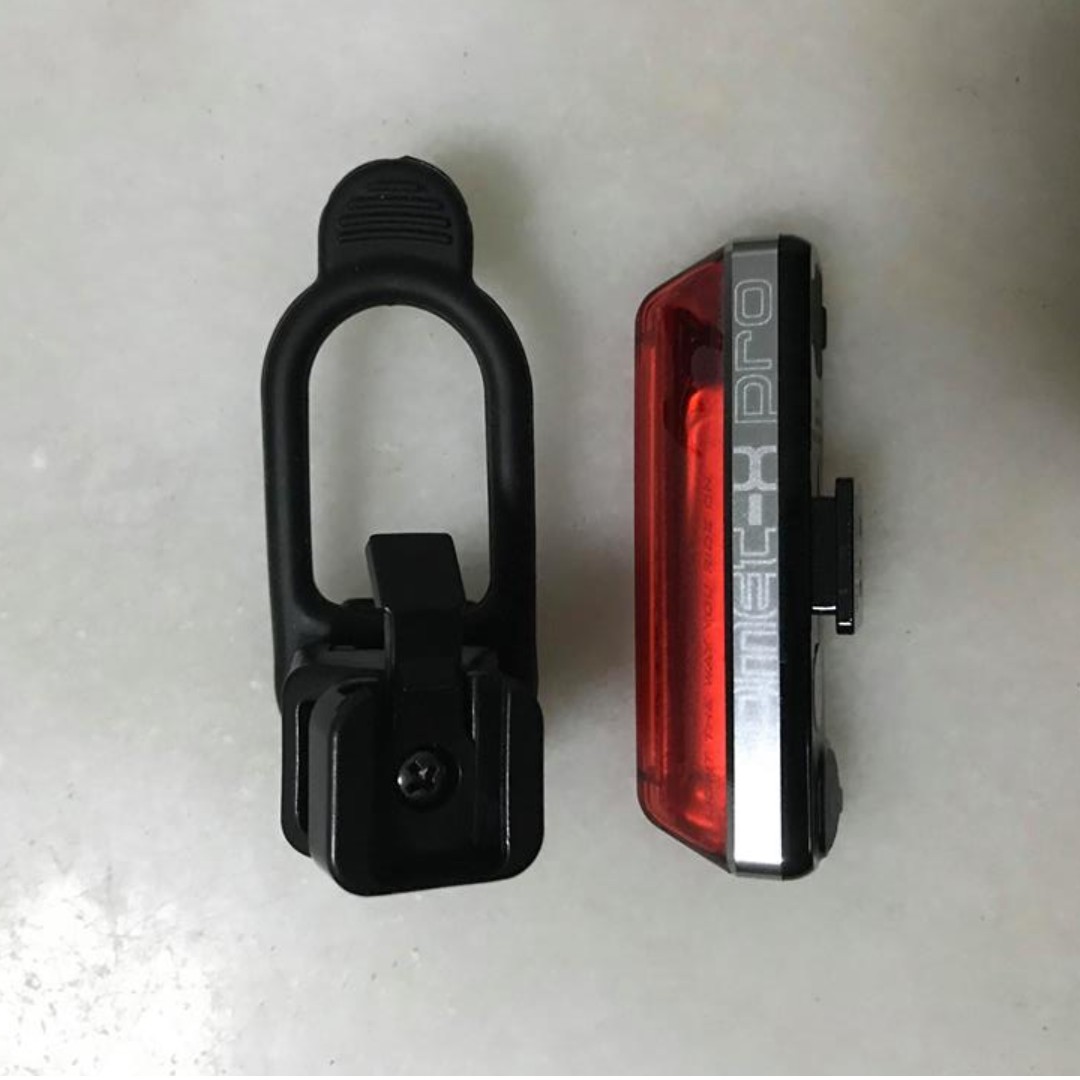 Comet x rear light sale