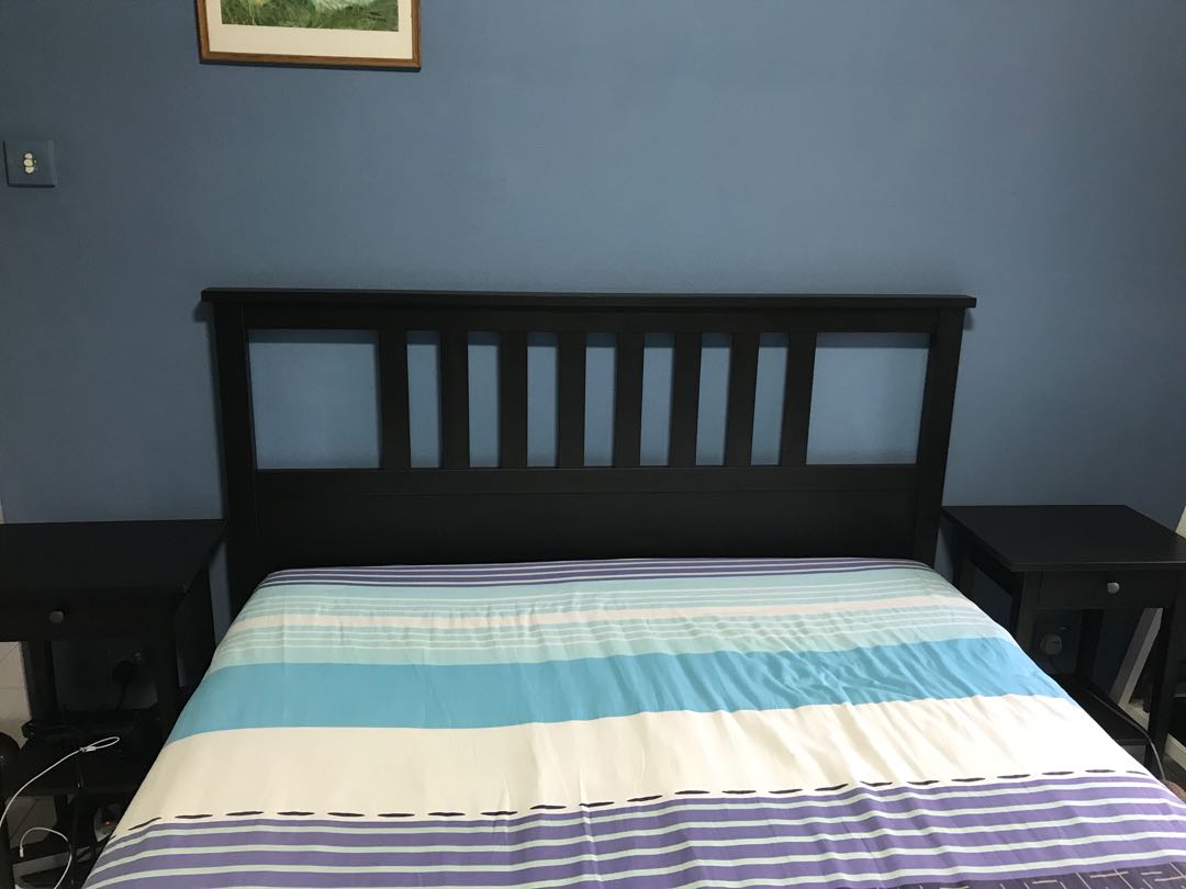 Queen Size Bed Frame 2 Sidetables