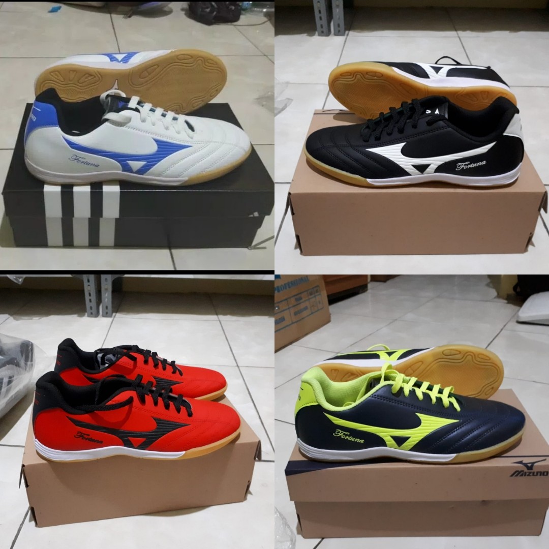 Sepatu Futsal Mizuno Fortuna Olah Raga Perlengkapan Olahraga Lainnya Di Carousell