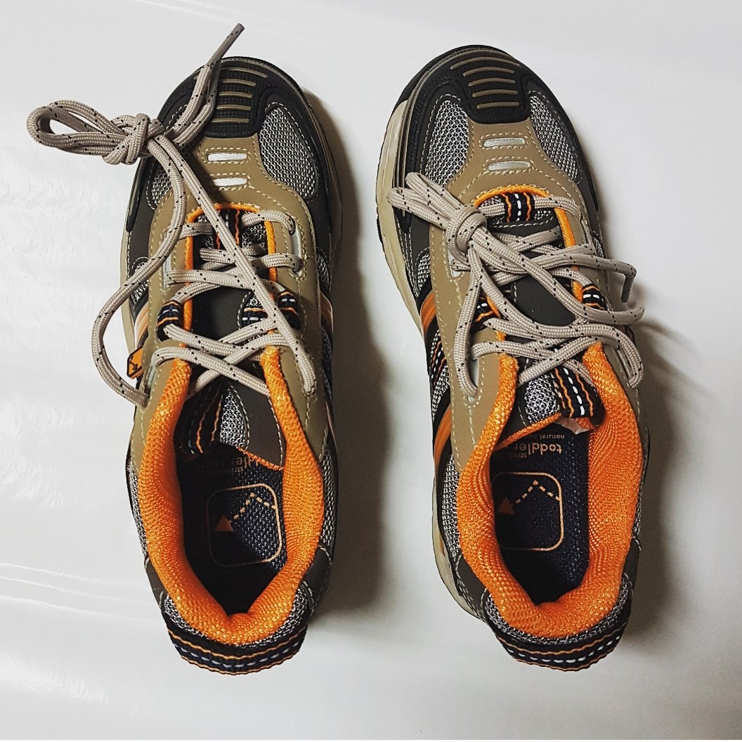 stride rite rubber shoes