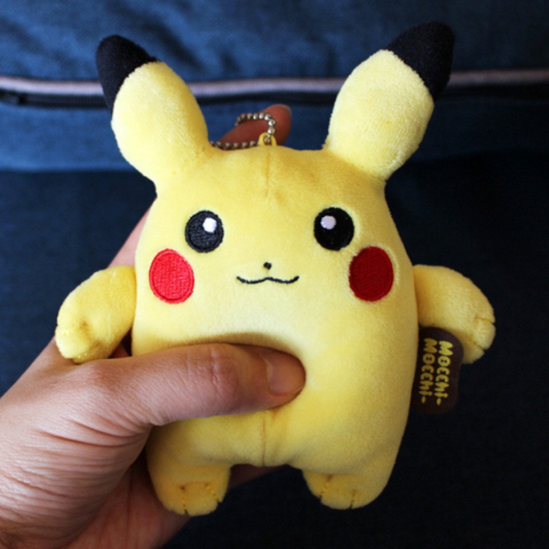 mocchi mocchi pikachu