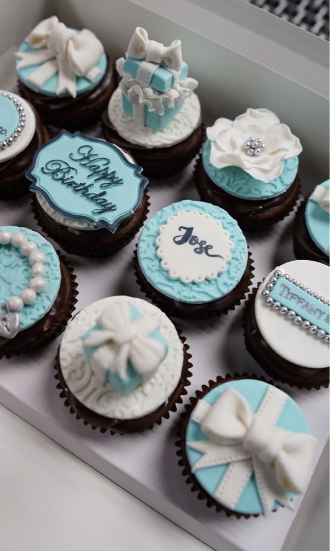Tiffany and online co cupcakes