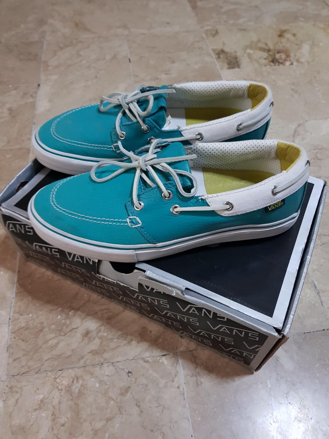 teal boat shoes