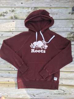 Roots sweater