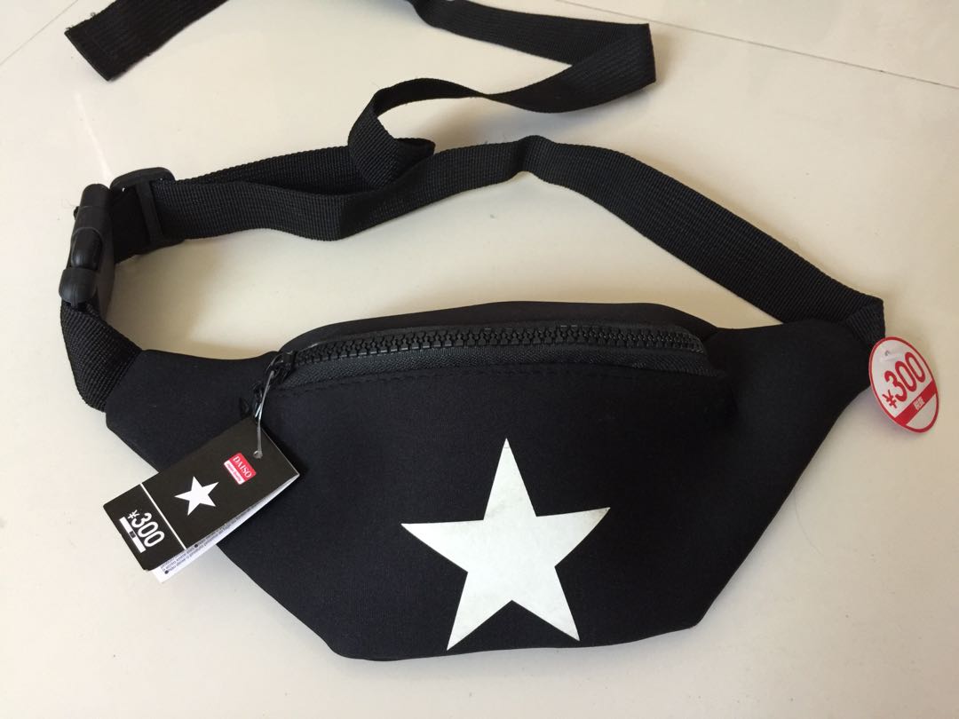 daiso fanny pack