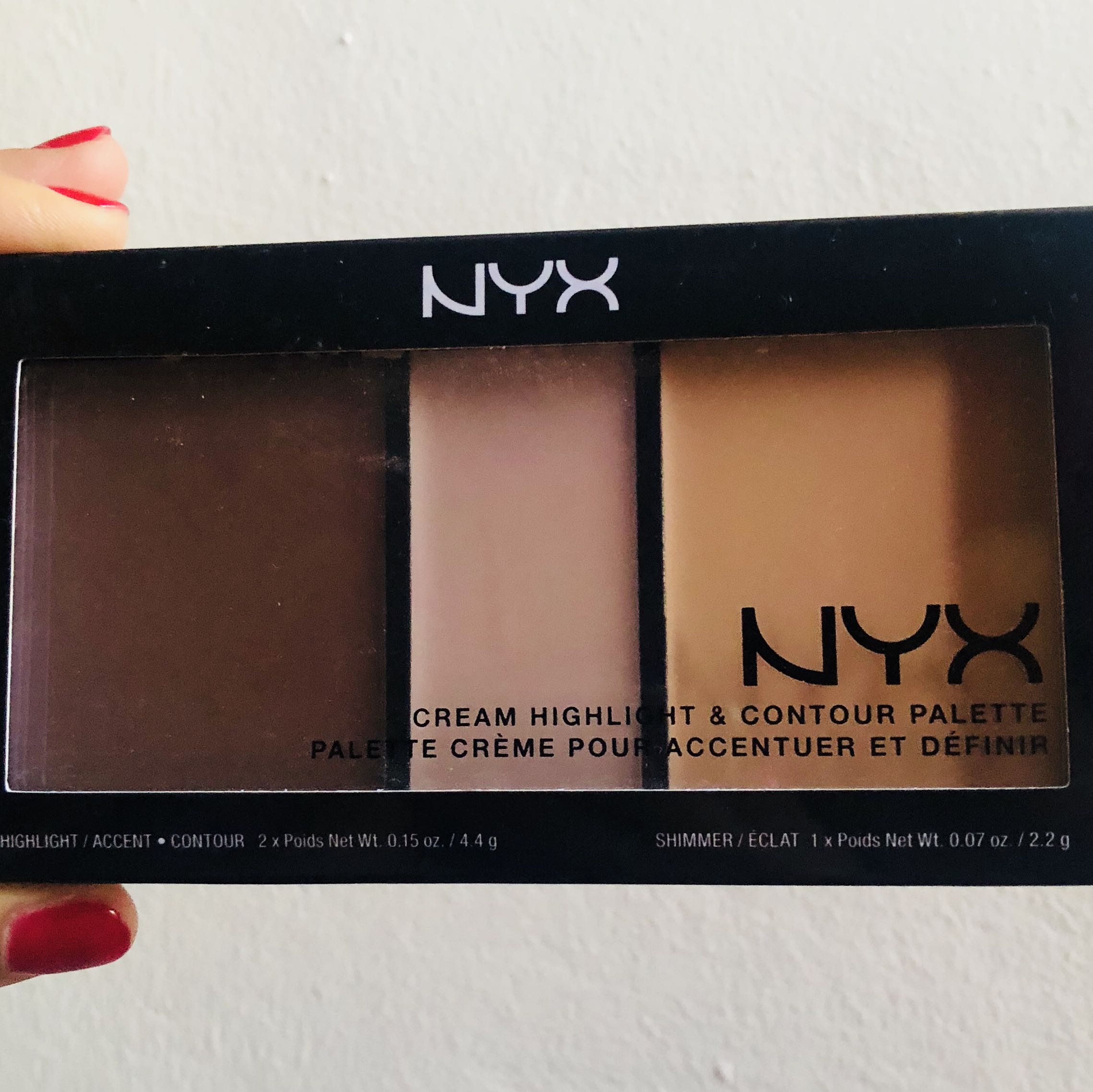 cream contour and highlight