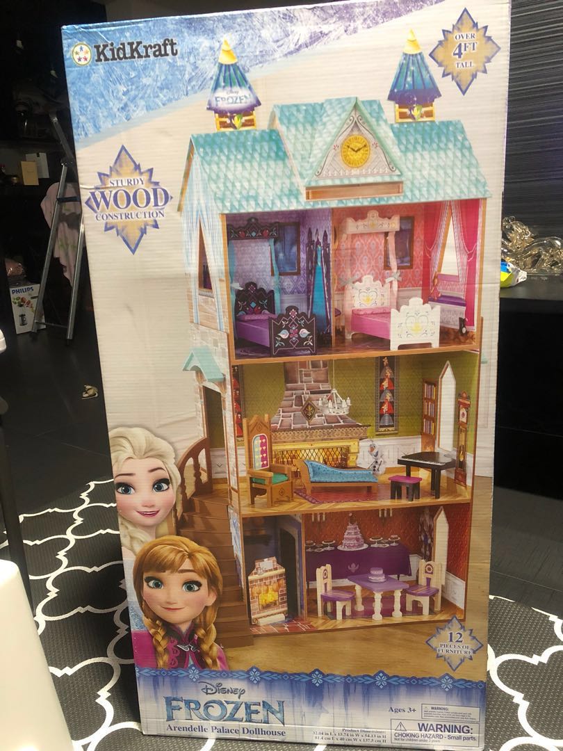 frozen arendelle palace dollhouse by kidkraft