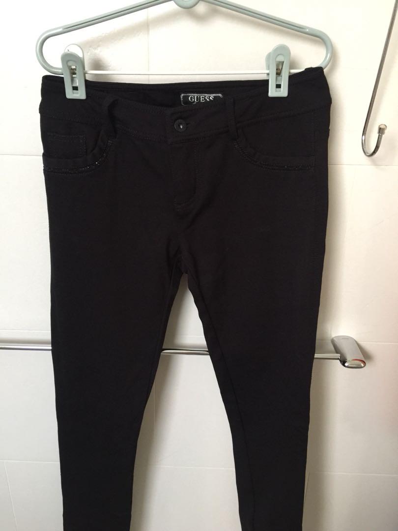 black guess pants