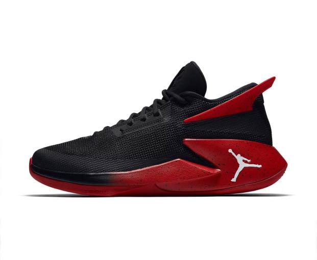 jordan fly lockdown black white gym red