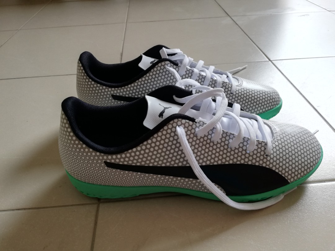 Kasut Futsal Puma Baru Men s Fashion Footwear Sneakers on Carousell