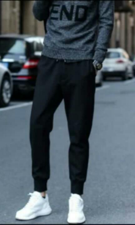 black joggers outfit mens