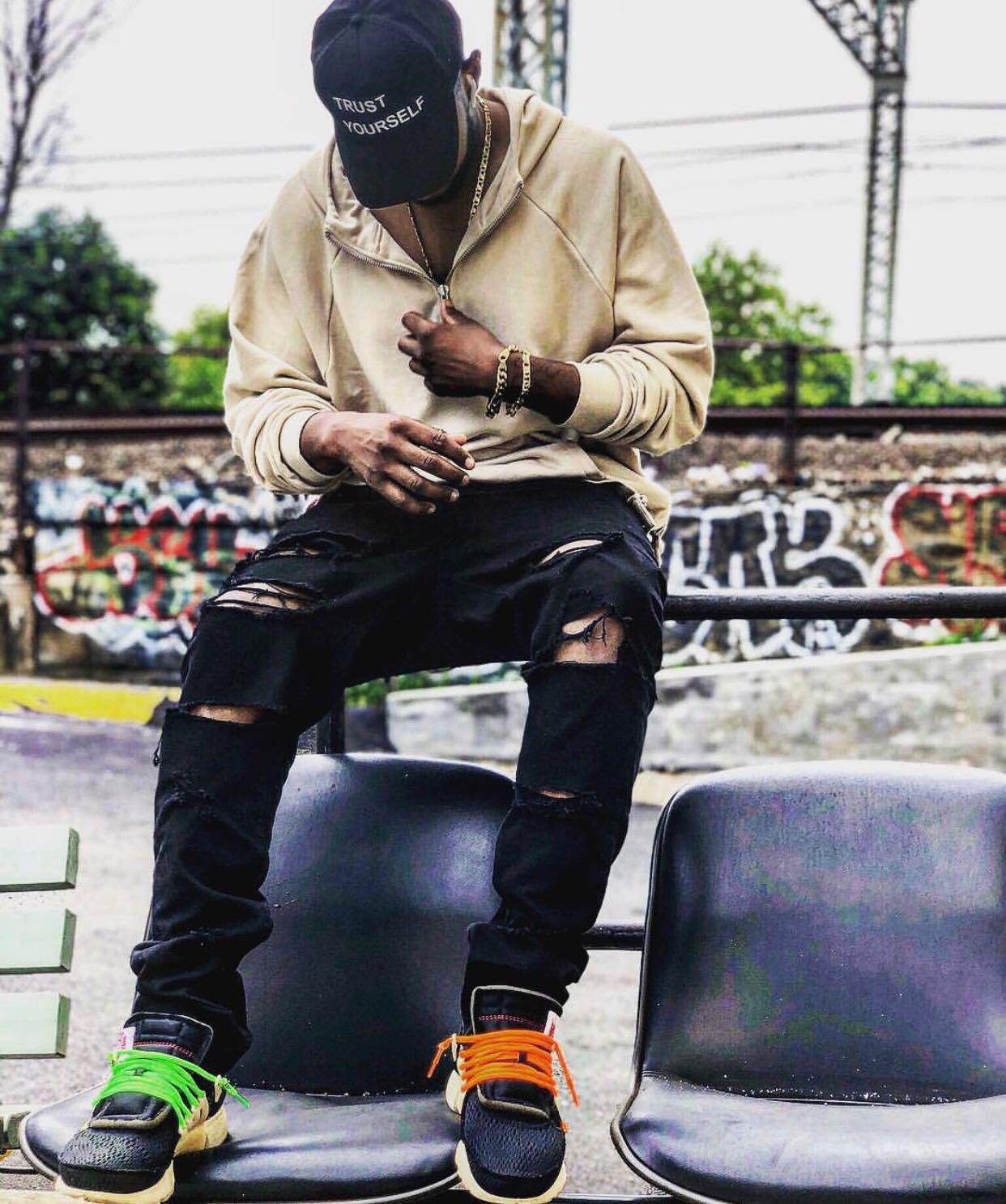 Mnml basic hoodie best sale