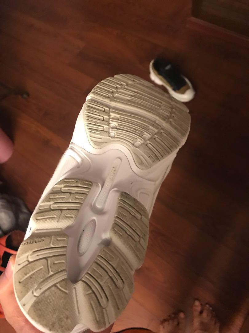 RAF SIMONS OZWEEGO 3 WHITE CREAM BLACK KHAKI