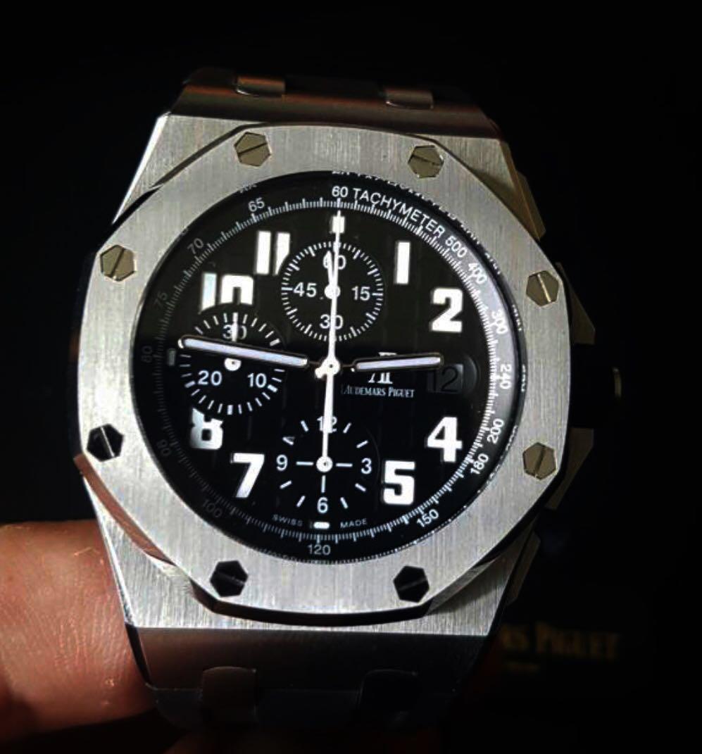 Royal oak hotsell offshore black themes