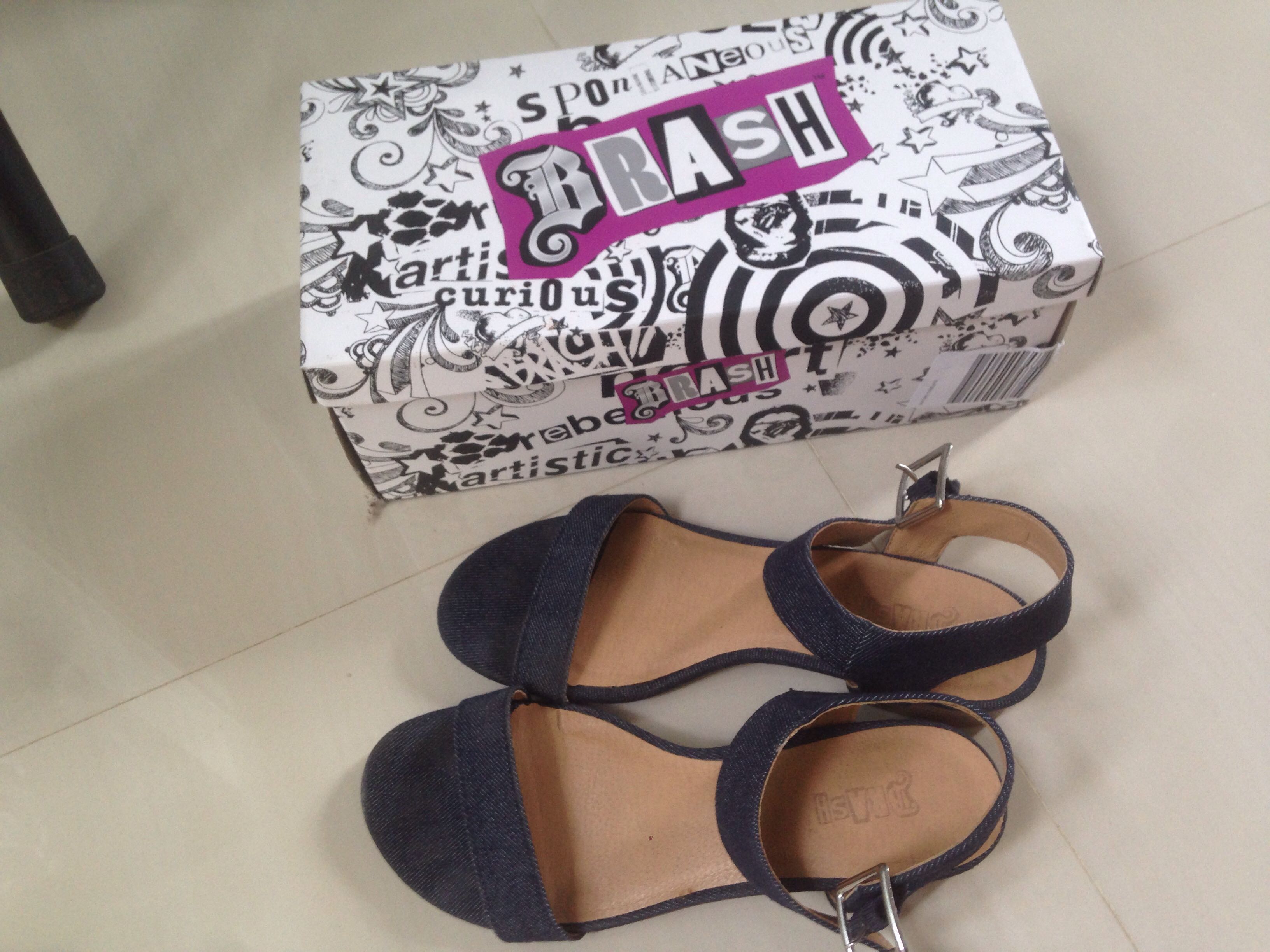 Sepatu Sandal Payless Brash Denim Drill