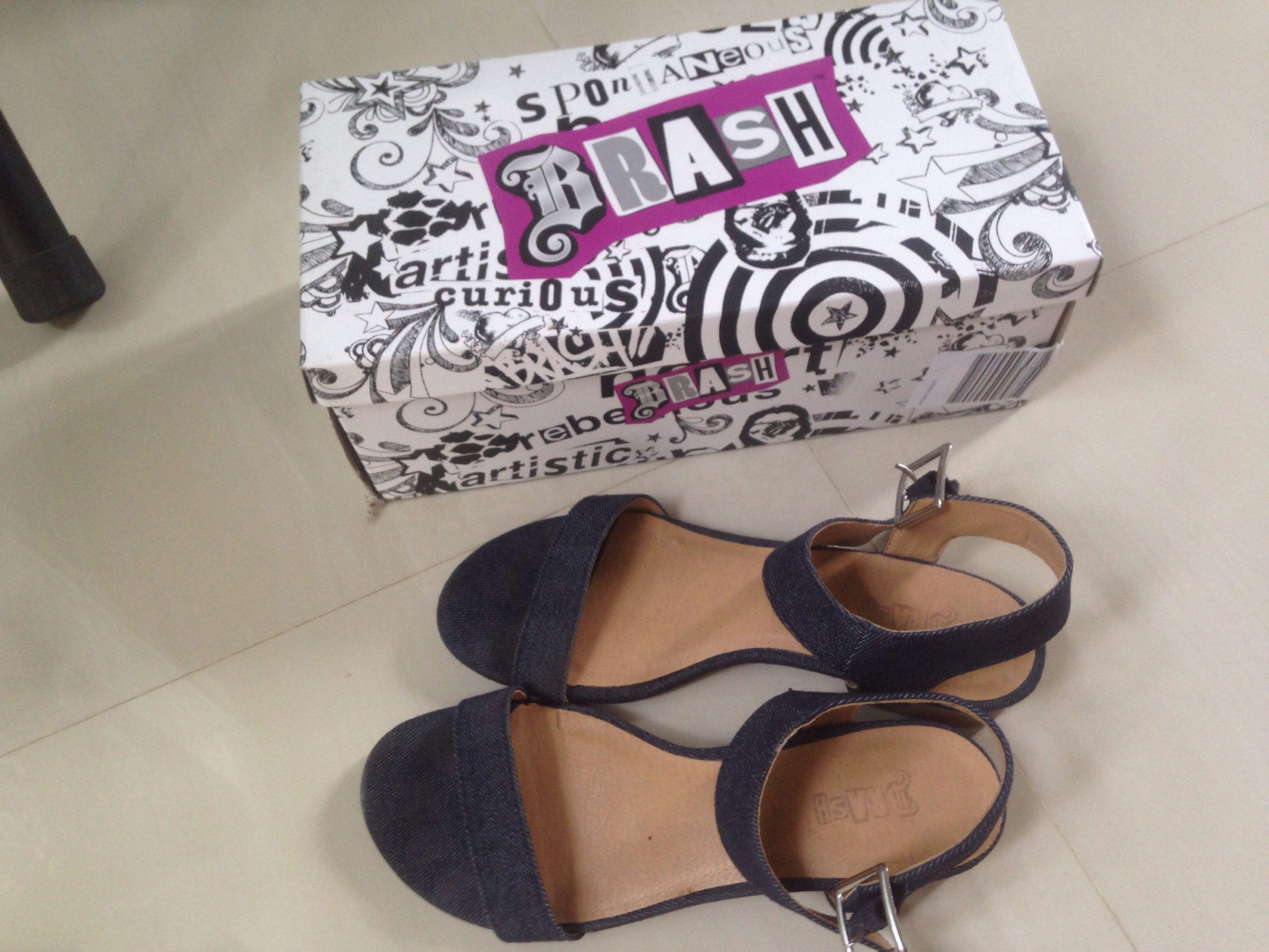 Sepatu sandal payless hotsell