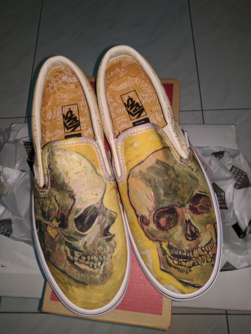 Vans classic slip-on best sale vincent van gogh skull