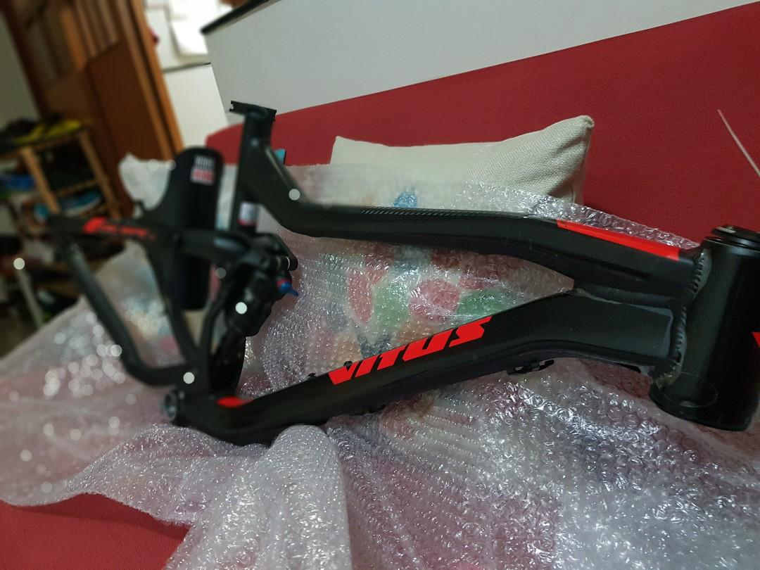 Vitus Escarpe VRX 2017 Frame Size Medium