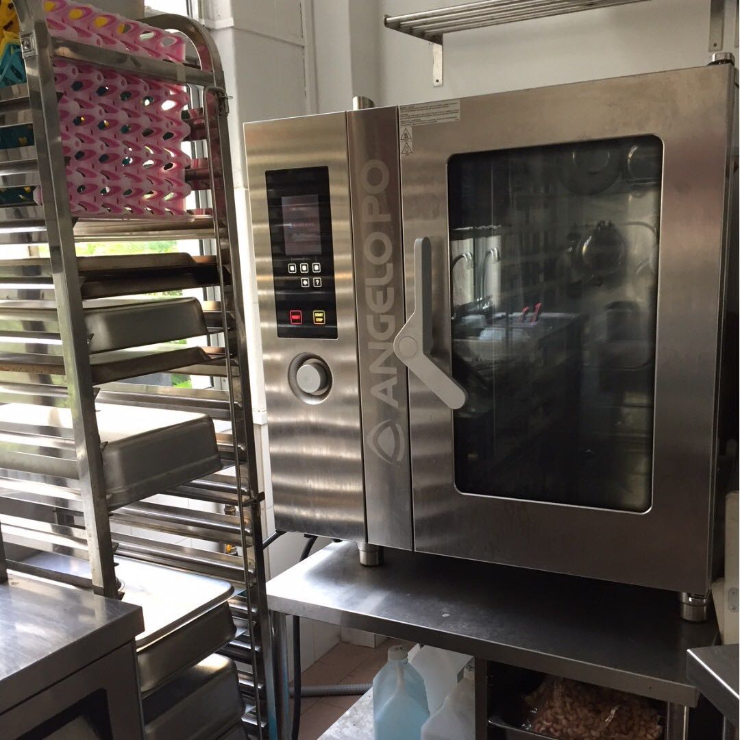 50 % off) Combi Oven Angelo Po CombiStar FX 101G3 10 tray (Professional  Grade), TV \u0026 Home Appliances, Kitchen Appliances, Ovens \u0026 Toasters on  Carousell