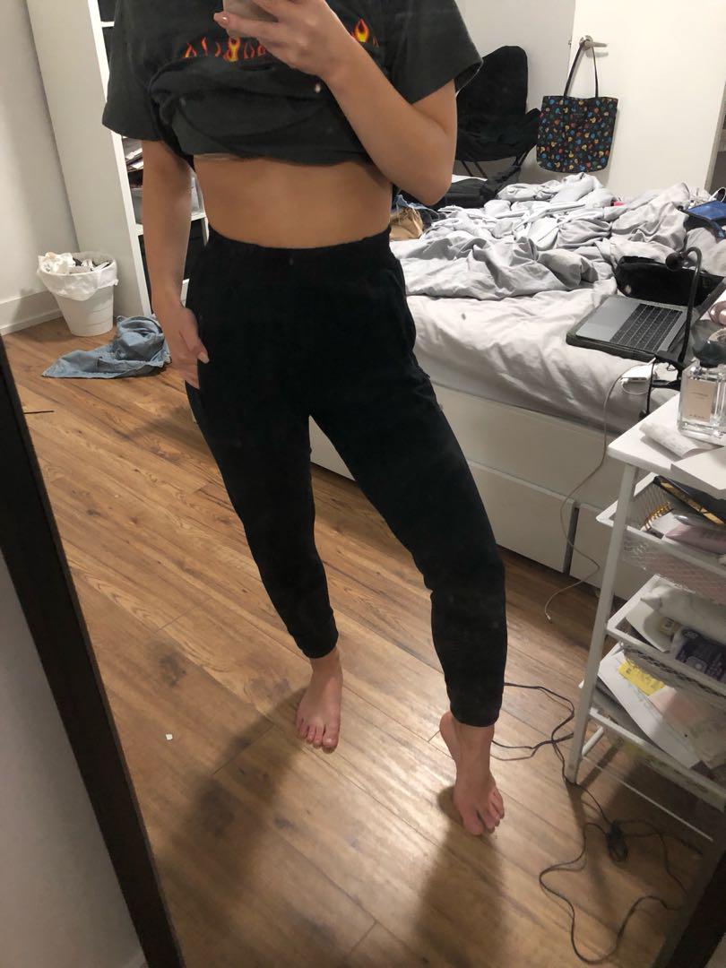 tna joggers