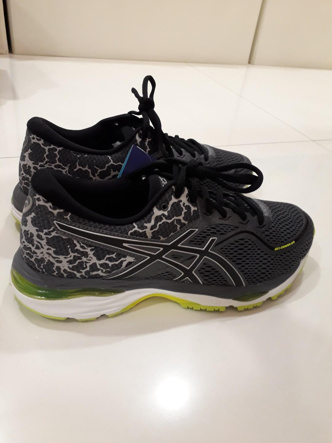 asics cumulus 19 lite show