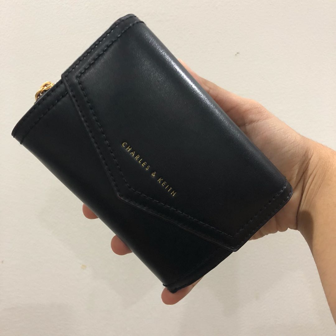 Charles and keith wallet price ph new arrivals