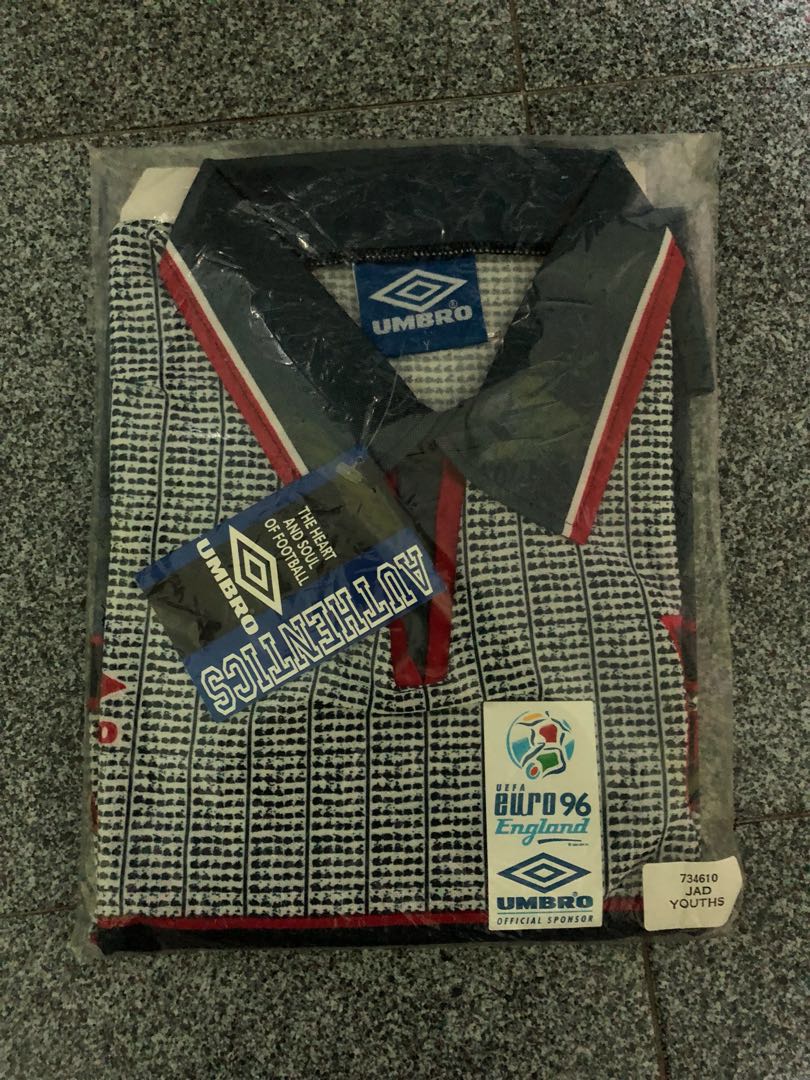 Authentic Manchester United 95 96 Away Jersey Shirt Sports Sports Apparel On Carousell