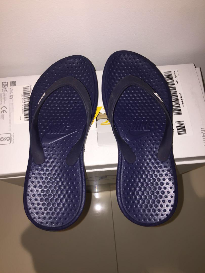 nike solay thong slippers