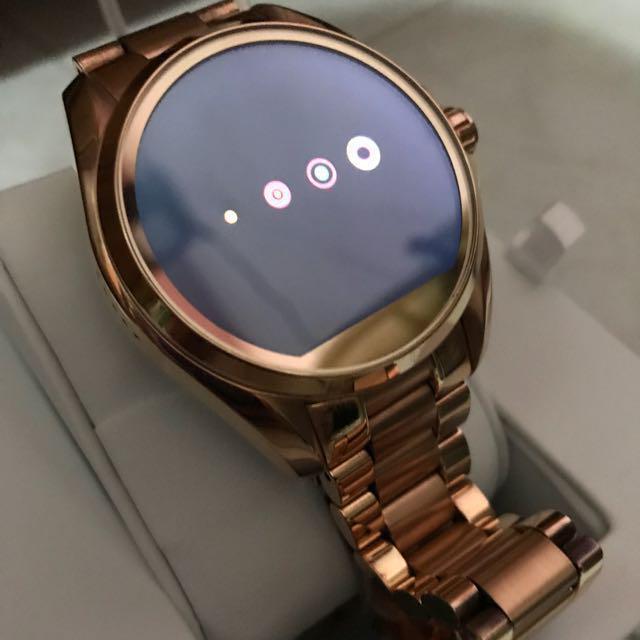MICHAEL KORS ACCESS SMARTWATCH WITH BOX ROSE GOLD  eBay